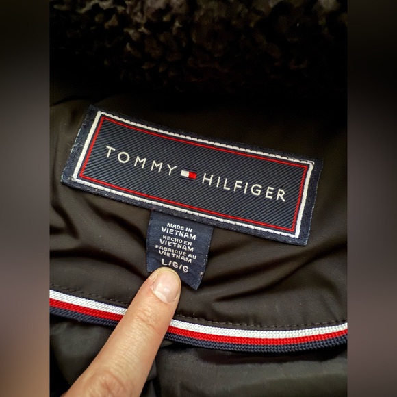 Tommy Hilfiger Quilted Hooded Faux Fur Long Parka Puffer Jacket Size Large - Picture 4 of 15